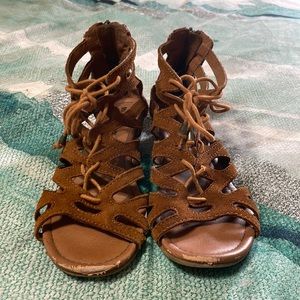 Minnetonka Moccasin Merida II Sandal Brown